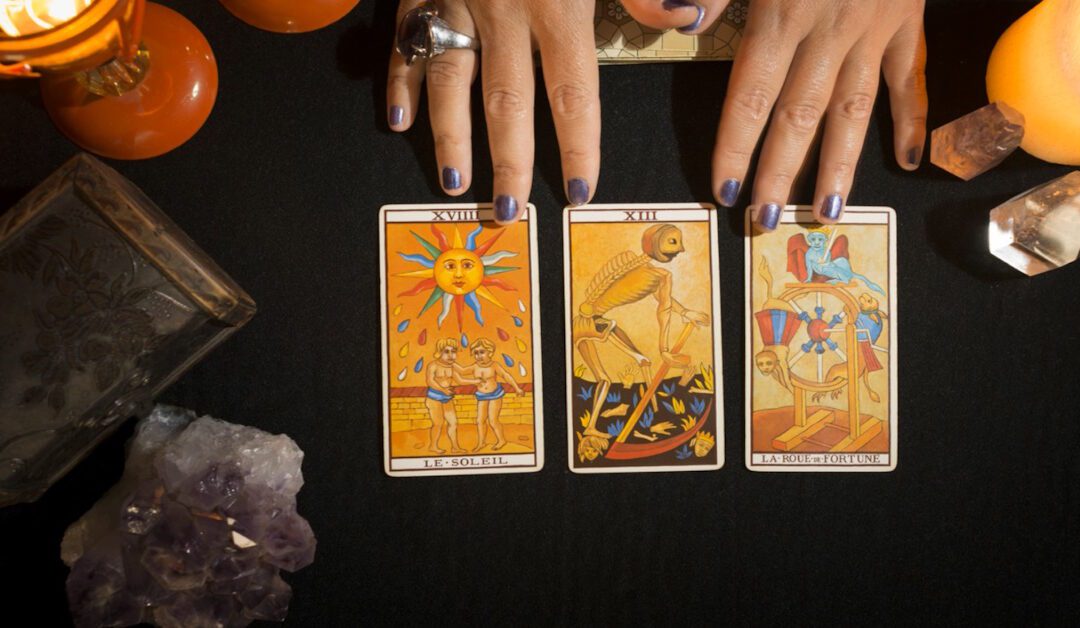 Transform Your Tarot Hobby into a Lucrative Online Business!